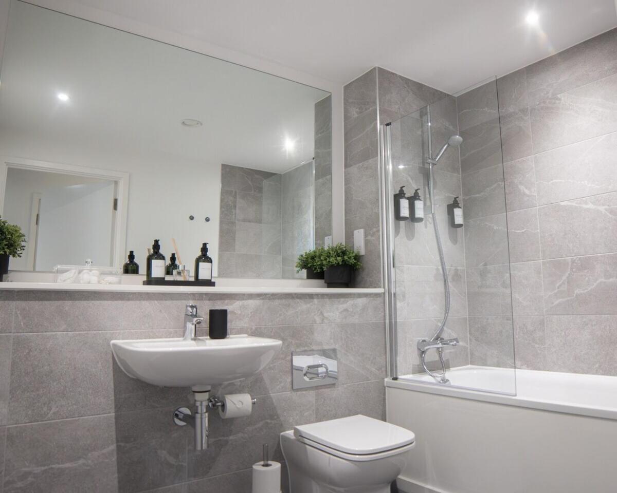Luxury Mcr 2Bed,2Bath Apartment- Central Location! Manchester Exteriör bild